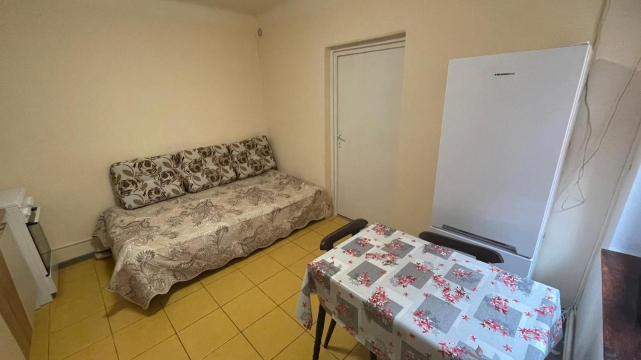 Apartament In Centrul Brasovului Exterior foto