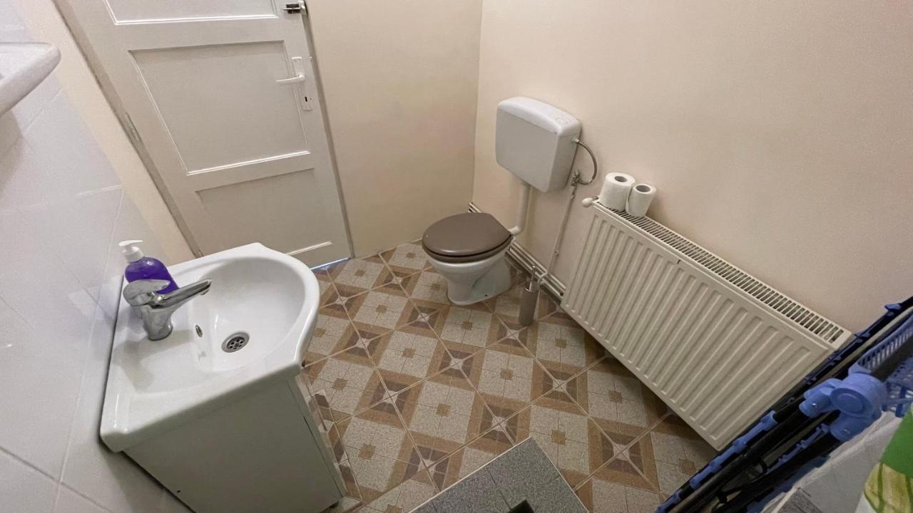 Apartament In Centrul Brasovului Exterior foto
